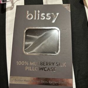 Blissy Dark Gray King Mulberry Silk Pillowcase